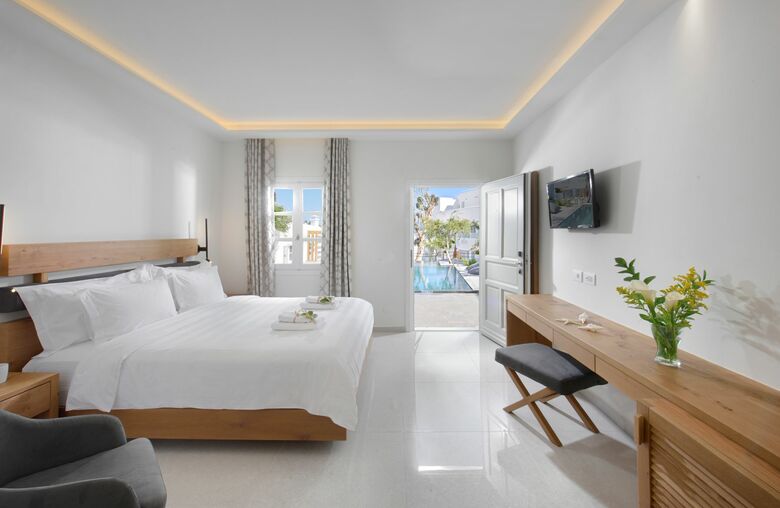 Petinos Hotel