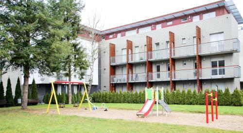Visit Baltic- Ba?tycka, Apartament Laura
