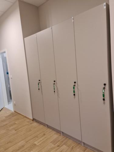 Hostel Hotel Pracowniczy R�?y Wiatr�w