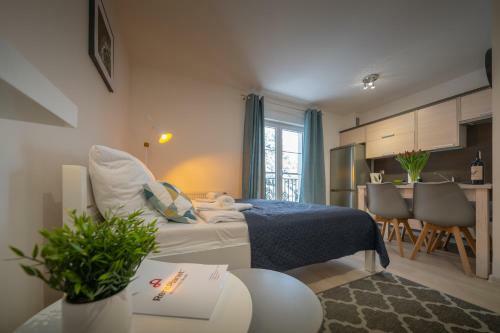 Rentplanet - Apartament Pstrowskiego