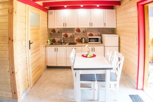 Lodge Domki Pod Lasem Blisko Morza