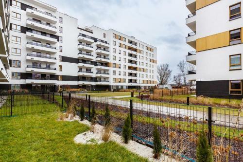 Mokotow Business Center Apartments By Renters