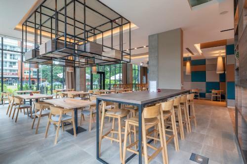 Hotel Hampton By Hilton Warsaw Mokotow