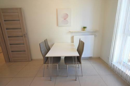 Notabene Wola Apartment