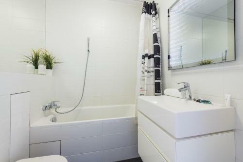 Apartamento Kolejowa 45a P&o Corporate Accommodation