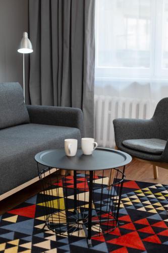 First Central Apartments By Renters