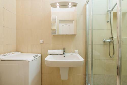 Miodowa Street P&o Serviced Apartments