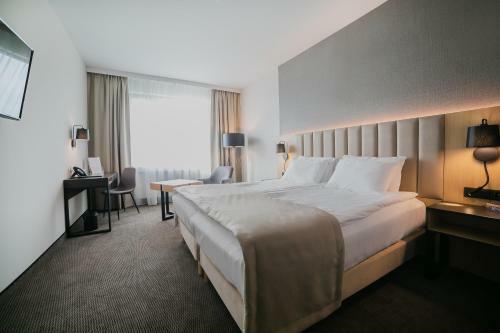 Best Western Plus Hotel Warsaw
