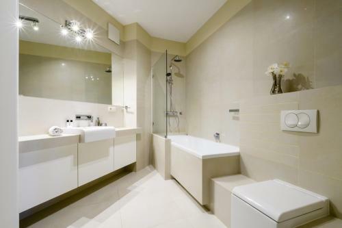 P&o Serviced Apartments Gdanski Station