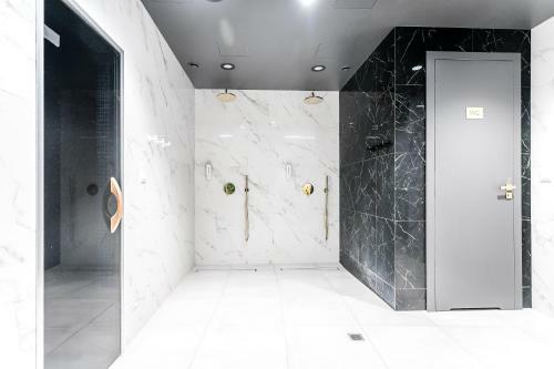 Mennica Residence Apartments By P&o Serviced Apartments