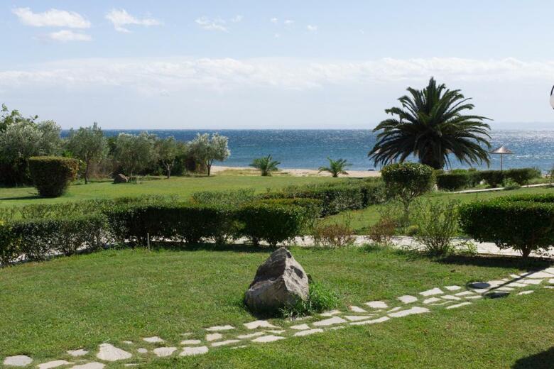 Aparthotel Alkinoos Beach Hotel