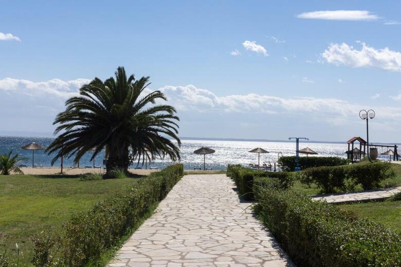 Aparthotel Alkinoos Beach Hotel