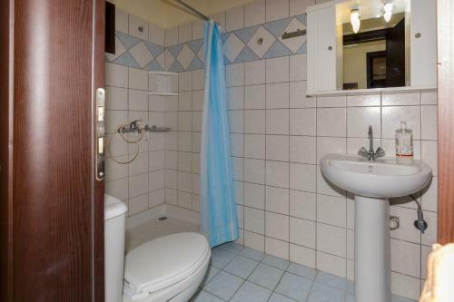 Maria - Pavlos Studios And Apartments