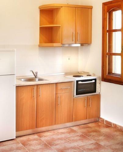 Katerina-maria Studios & Apartments