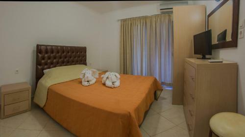 Apartamento Tsitsirikos Studios