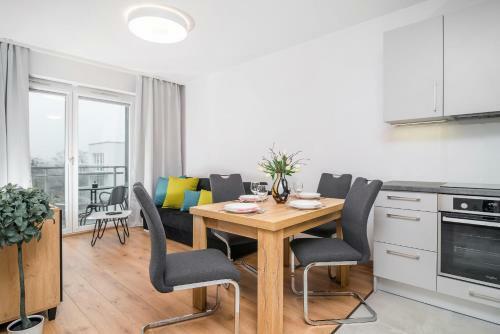 Wroc?aw Rose Apartments By Renters