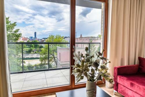 About Art Apartments