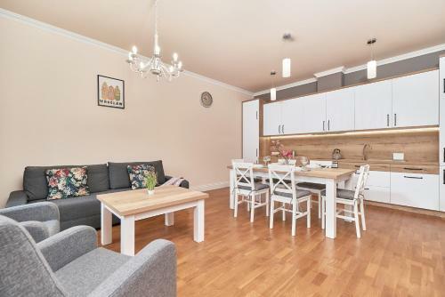 Apartments Wroc?aw City Center By Renters