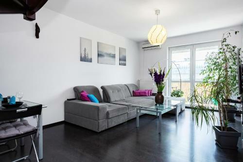 Apartments Wroc?aw Manganowa By Renters