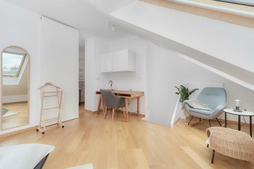 Apartment 2waters Wroc?aw By Renters