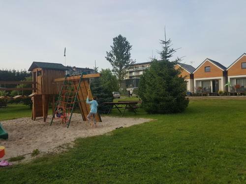 Flauta Ca?oroczne Domki Letniskowe