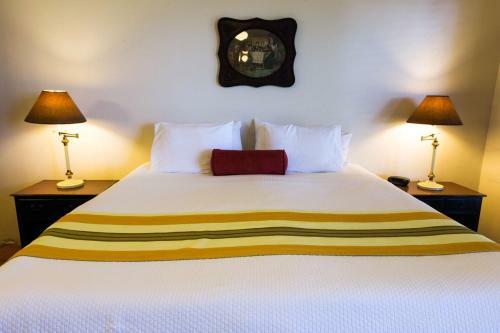 Hotel Hacienda Tamarindo