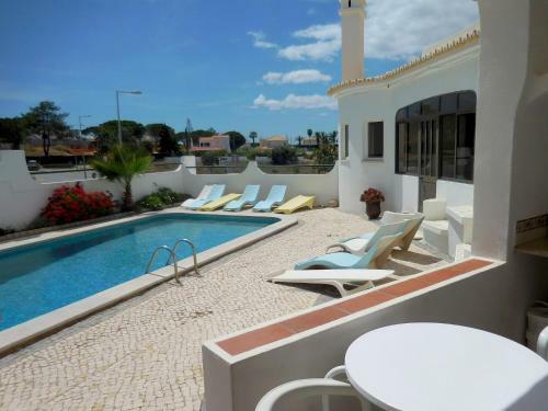 Apartamento Capric�rnio C - By Portugalferias