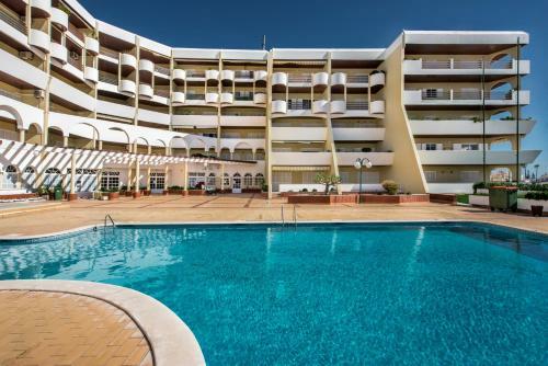 Apartment Palmeira Gal� E