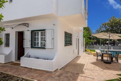 Villa Sunflower