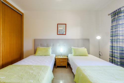 Villa Protea - 5 Bedroom, Beach, Air-con, Wifi