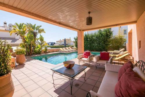 Villa Gal� Beach - 100 Meters From Gal� Beach