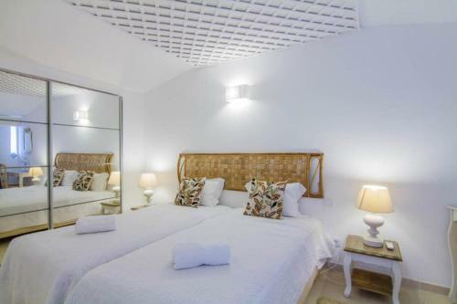 Villa 2, Cozy On Oura Beach, Albufeira