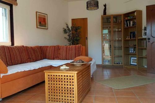Cozy T2 Apartment Near The Beach