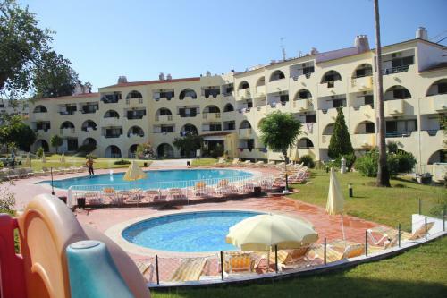 Sao Jo�o Sand T1 Apartment