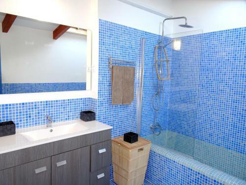 Villa Gold Cip