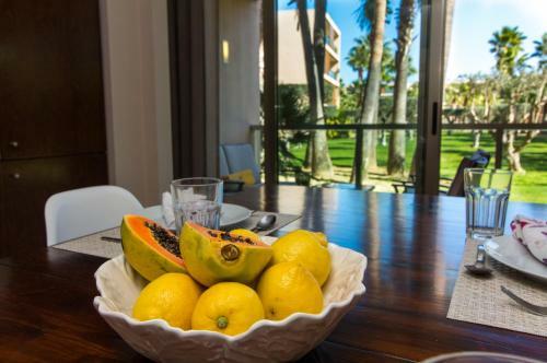 Apartment Salgados Beach- D�alma Garden View