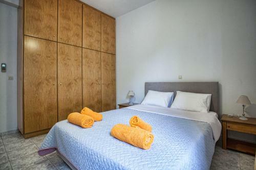 Chrisanthi Studios & Apartments