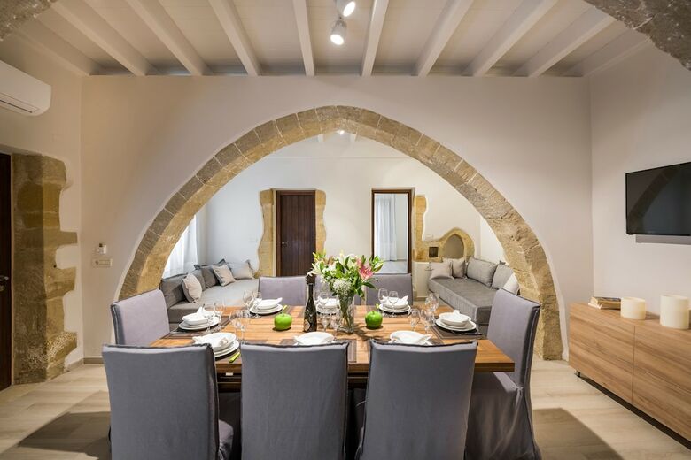 Hotel Spilia Village