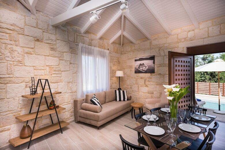 Hotel Spilia Village