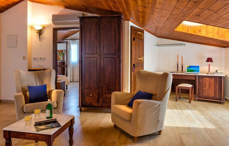 Hotel Spilia Village