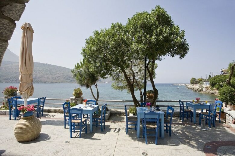 Hostal Elixirion