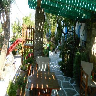 Ioanna Apartments