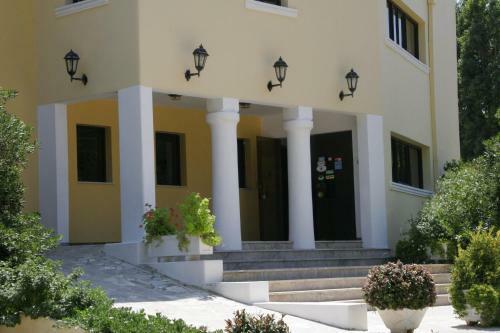 Karavados Beach Hotel