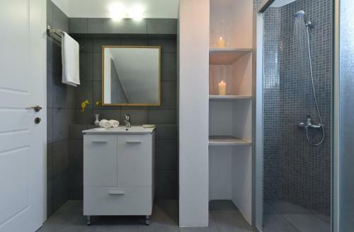 Aspro Villas