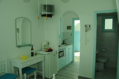 Carmel Studios Apartments