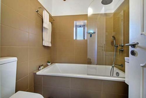 Almancil Villa Sleeps 18 Pool