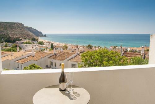Central Two Bedroom Apartment Praia Da Luz.