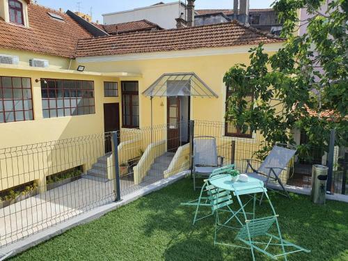 Hostal Urban Suites