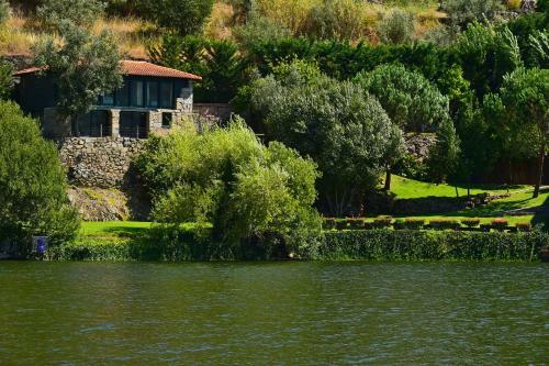 Agroturismo Casas De Pousadouro