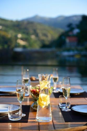 Agroturismo Casas De Pousadouro